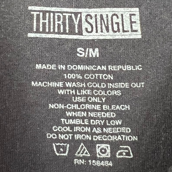 Black long cropped tshirt from forever 21, size: s/m - Picture 3 of 6